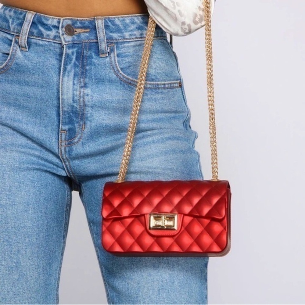 Luxe Details Quilted Diamond Jelly Red Crossbody New without tags